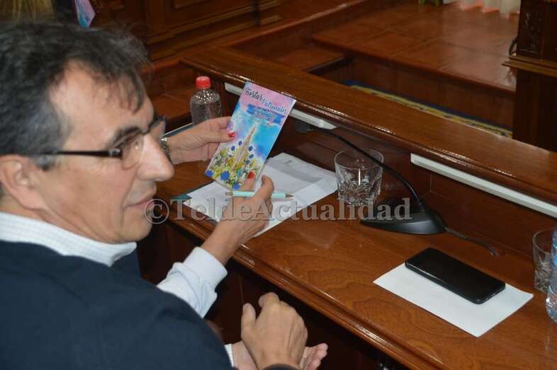 Juan Francisco Artiles, concejal de Más por Telde, ayer en el Pleno (Foto TA)